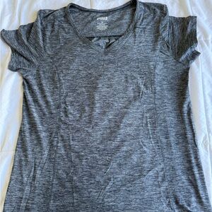 Duluth Trading Co Women's Heather Gray Short Sleeve Tee